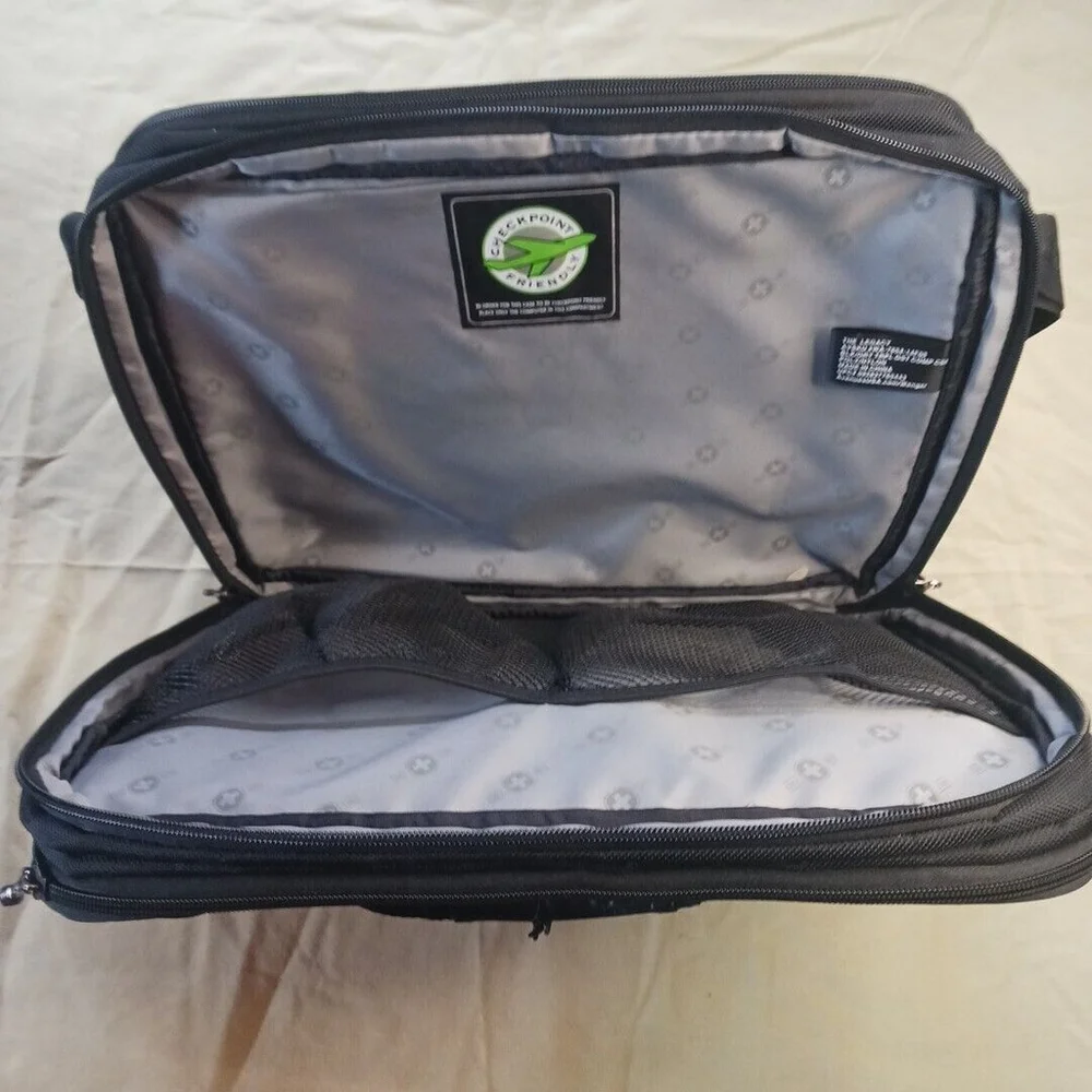 Wenger Swiss Army Laptop Bag Gray Black Shoulder Travel Portable Luggage Modern